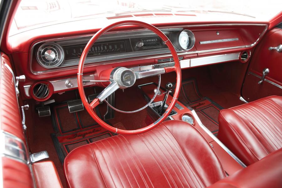  Chevrolet Impala SS 396 Convertible 1965 года  (фото 2 из 29)